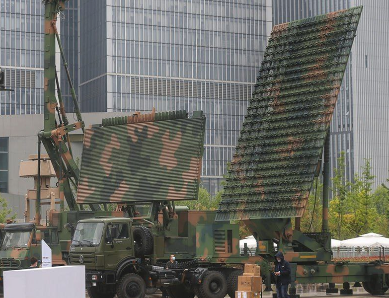 كيف يكشف رادار YLC-8B الطائرات الشبحية؟